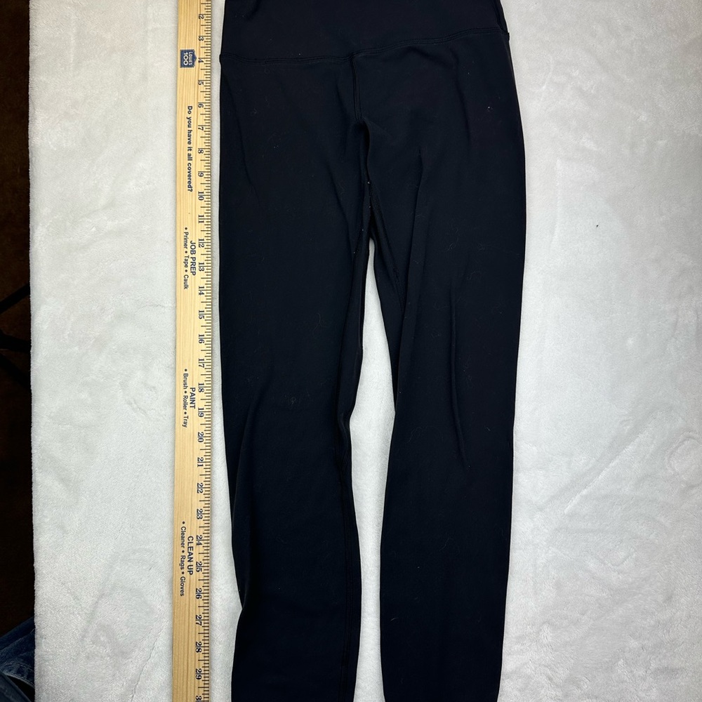 Lululemon leggings size 6 black